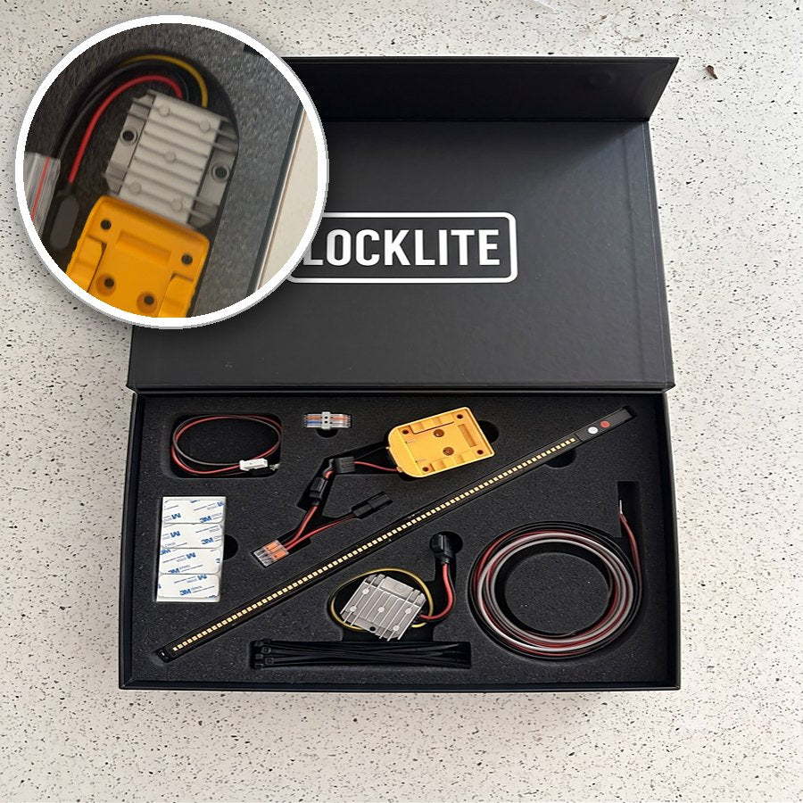 LockLite kit box with light bar, adapter, cable and mounts