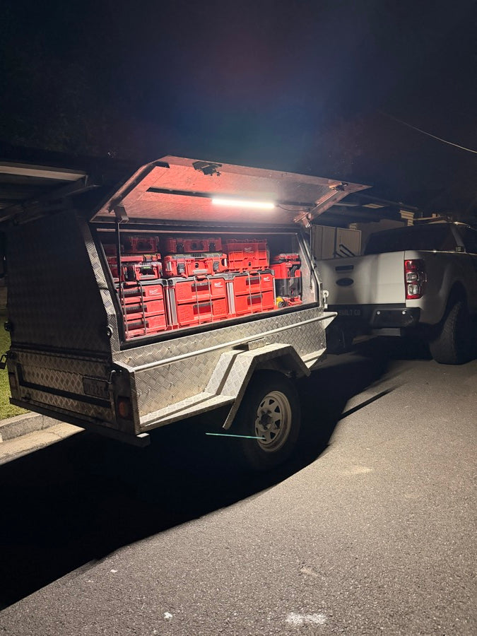 Ute and trailer lit up by Locklite